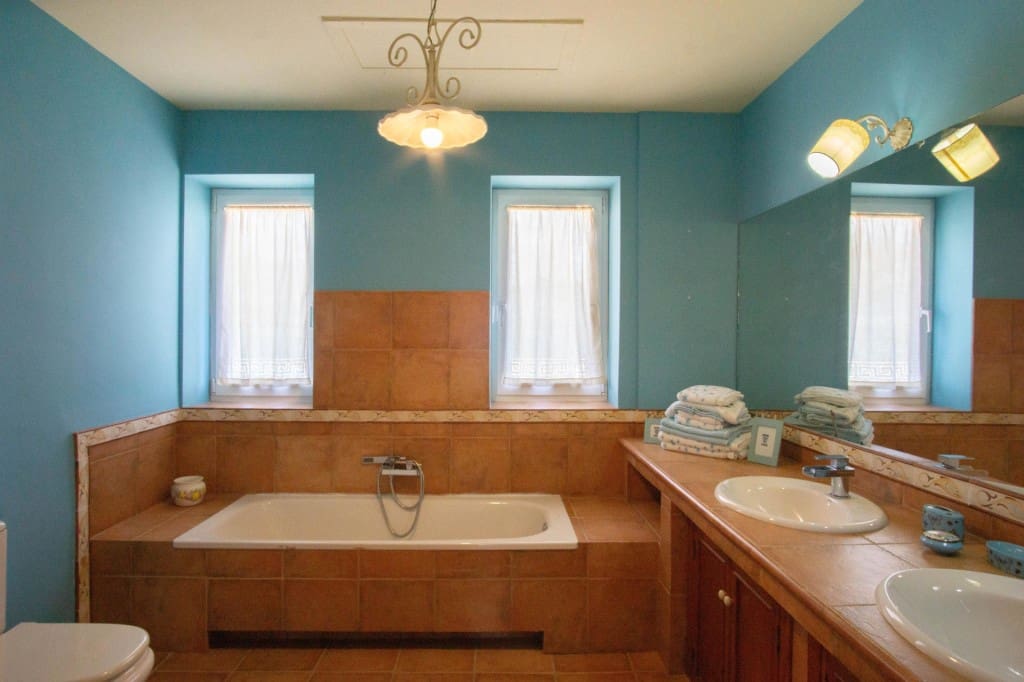 3 chambre Villa/Maison à vendre à Torrox-Costa avec piscine garage - 675 000 € (Ref: 9655745)