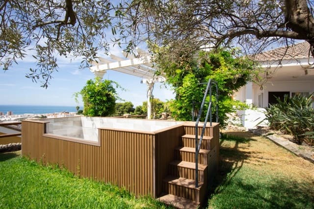 3 chambre Villa/Maison à vendre à Torrox-Costa, Torrox avec piscine garage - 675 000 € (Ref: 9655745)