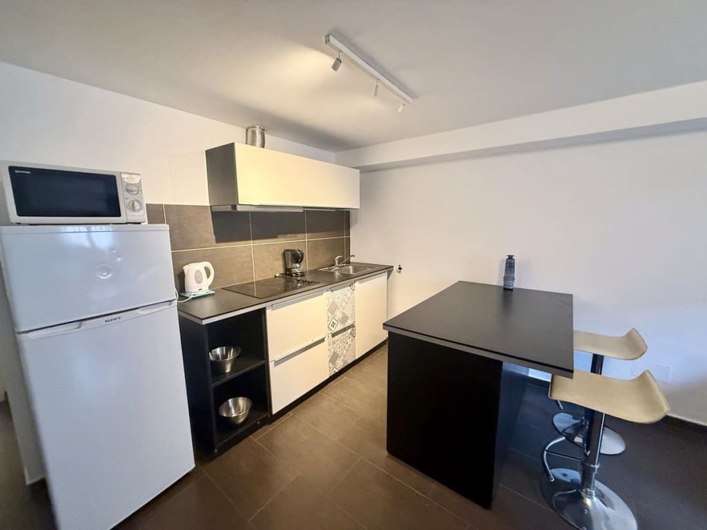 3 quarto Casa em Banda para venda em Nerja com piscina - 349 000 € (Ref: 9658426)