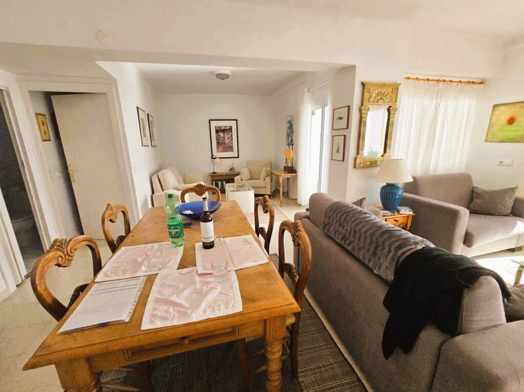 2 soverom Leilighet til salgs i Nerja med garasje - € 570 000 (Ref: 9731877)