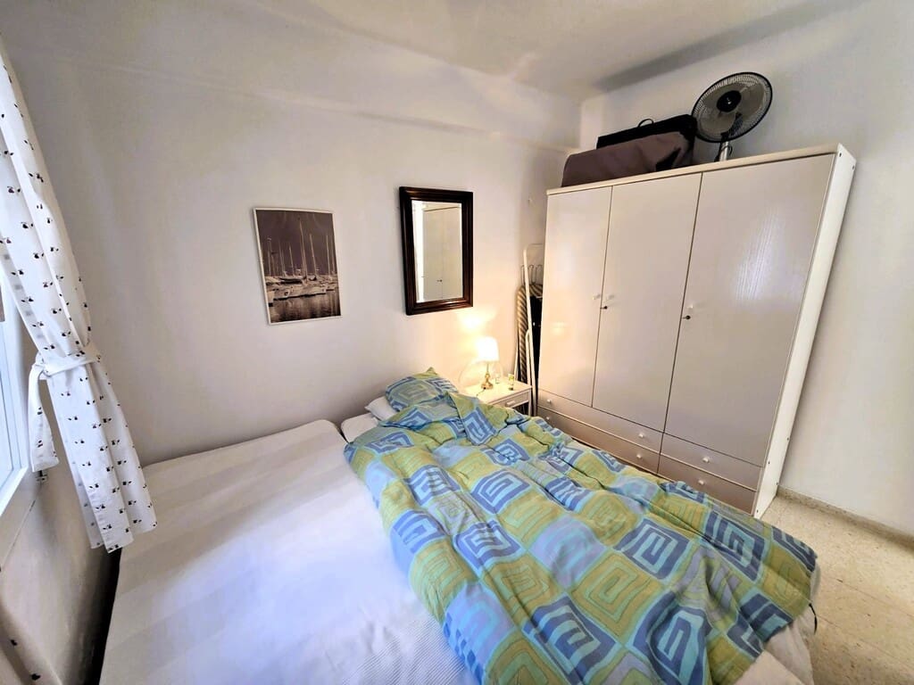 2 soverom Leilighet til salgs i Nerja med garasje - € 570 000 (Ref: 9731877)