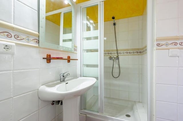 3 bedroom Finca/Country House for rent in Maro, Nerja with pool - € 1,500 (Ref: 9735371)