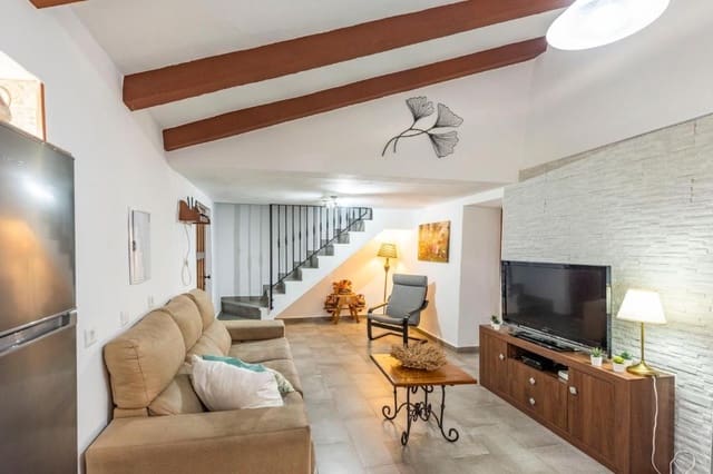 3 bedroom Finca/Country House for rent in Maro, Nerja with pool - € 1,500 (Ref: 9735371)