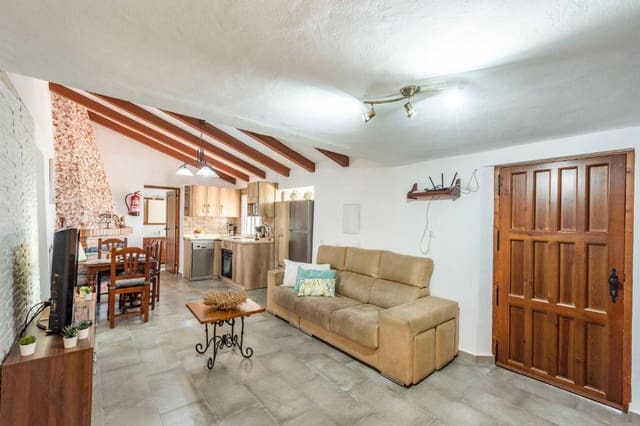 3 bedroom Finca/Country House for rent in Maro, Nerja with pool - € 1,500 (Ref: 9735371)