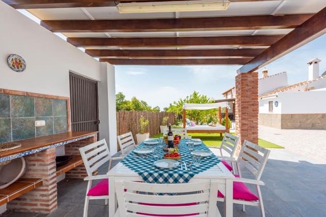 3 bedroom Finca/Country House for rent in Maro, Nerja with pool - € 1,500 (Ref: 9735371)