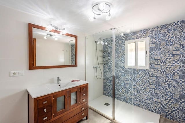 3 bedroom Finca/Country House for rent in Maro, Nerja with pool - € 1,500 (Ref: 9735371)