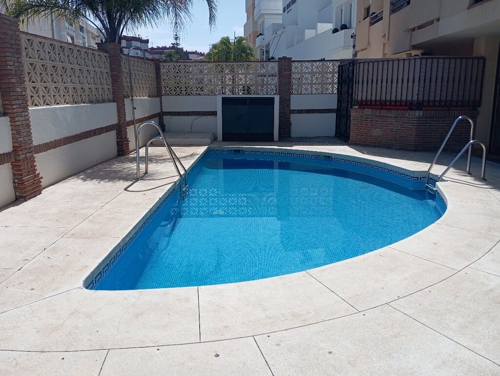 2 camera da letto Appartamento da affittare in Nerja con piscina - 1.180 € (Rif: 9873108)