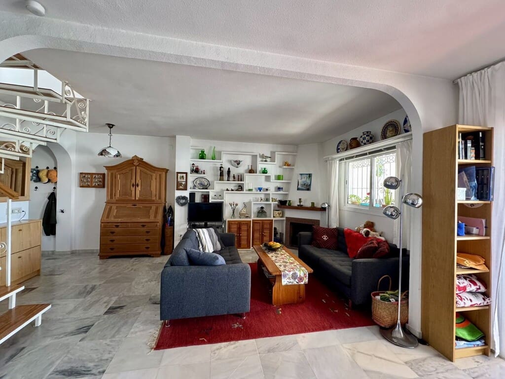 3 soverom Leilighet til salgs i Nerja med svømmebasseng - € 360 000 (Ref: 9875850)