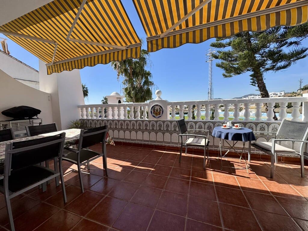 3 soverom Leilighet til salgs i Nerja med svømmebasseng - € 360 000 (Ref: 9875850)