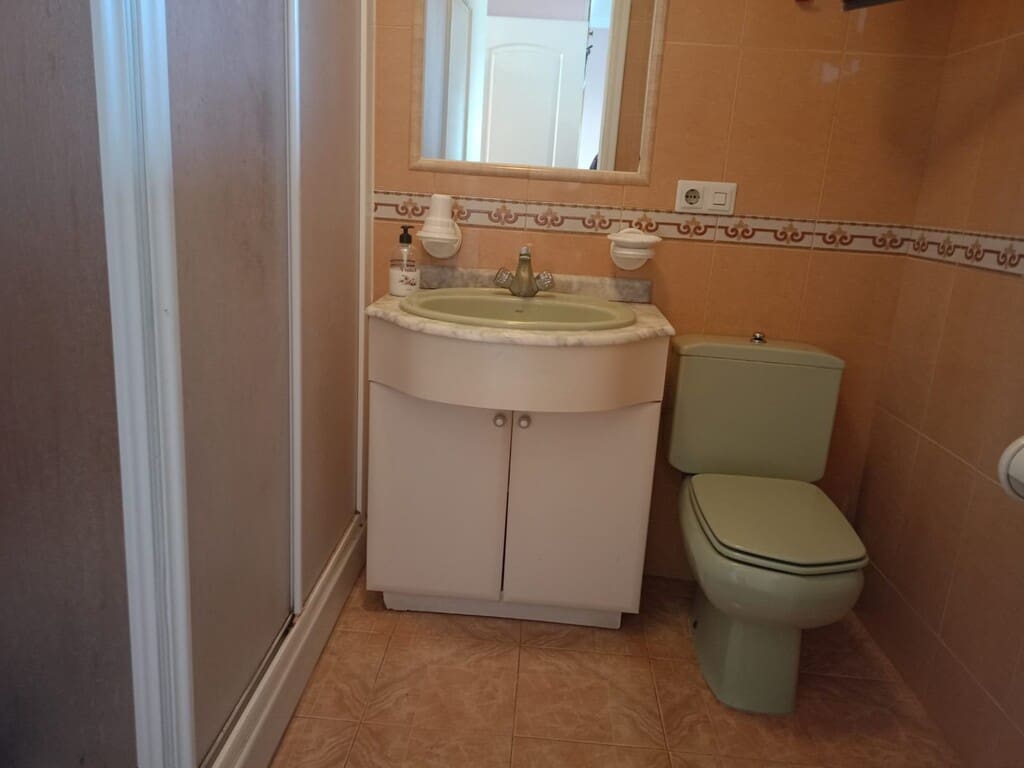 3 slaapkamer Huis te koop in Nerja met garage - € 549.000 (Ref: 9875851)