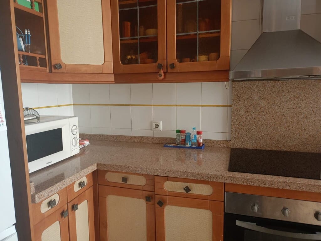 3 slaapkamer Huis te koop in Nerja met garage - € 549.000 (Ref: 9875851)