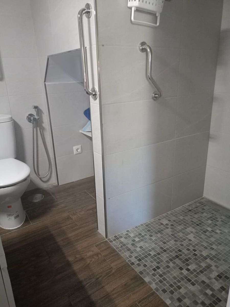 3 slaapkamer Huis te koop in Nerja met garage - € 549.000 (Ref: 9875851)