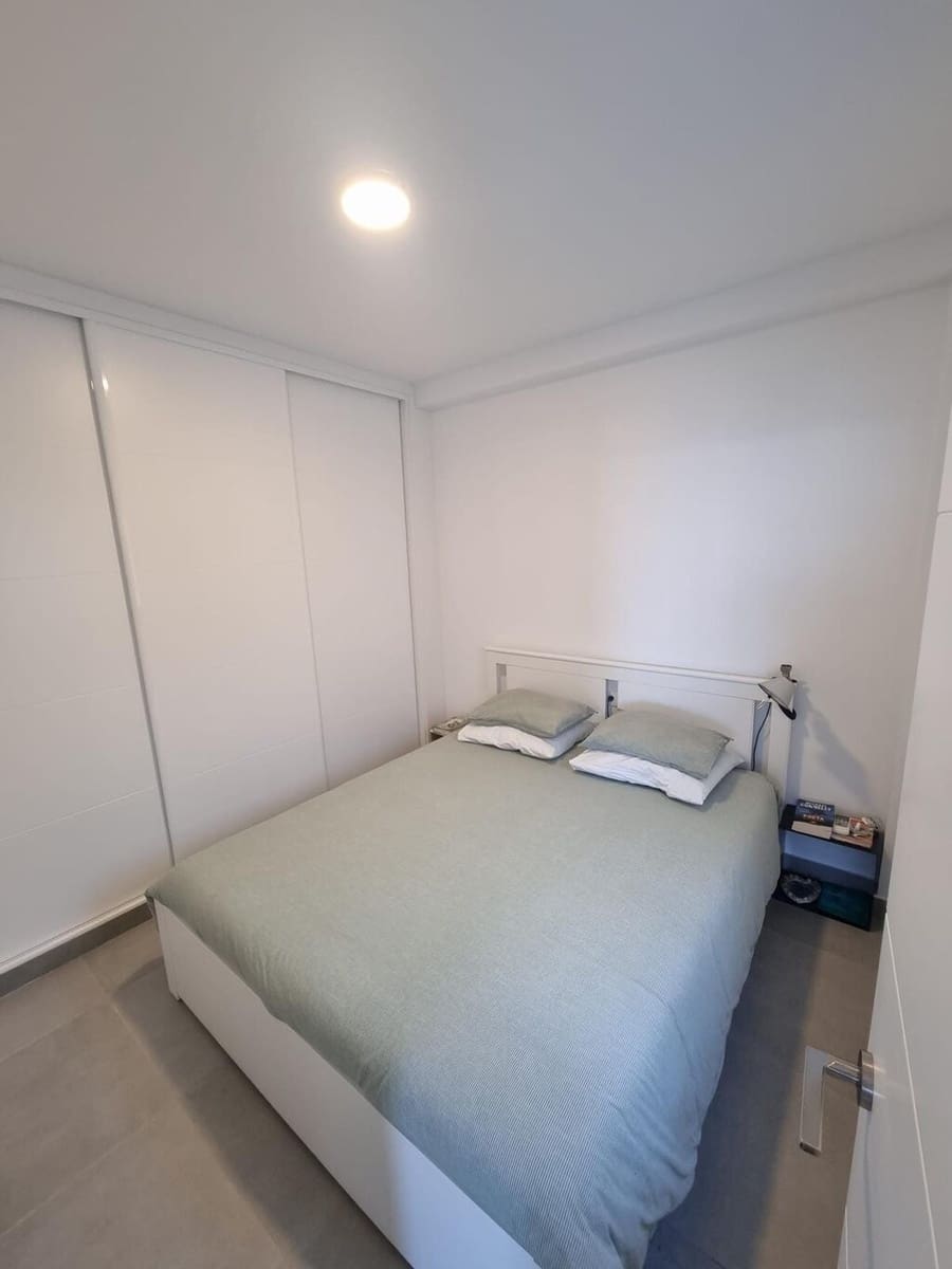 3 soverom Leilighet til salgs i Nerja med svømmebasseng garasje - € 449 000 (Ref: 9880737)