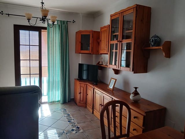 2 makuuhuone Huoneisto vuokrattavana paikassa Maro, Nerja - 600 € (Ref: 9912747)