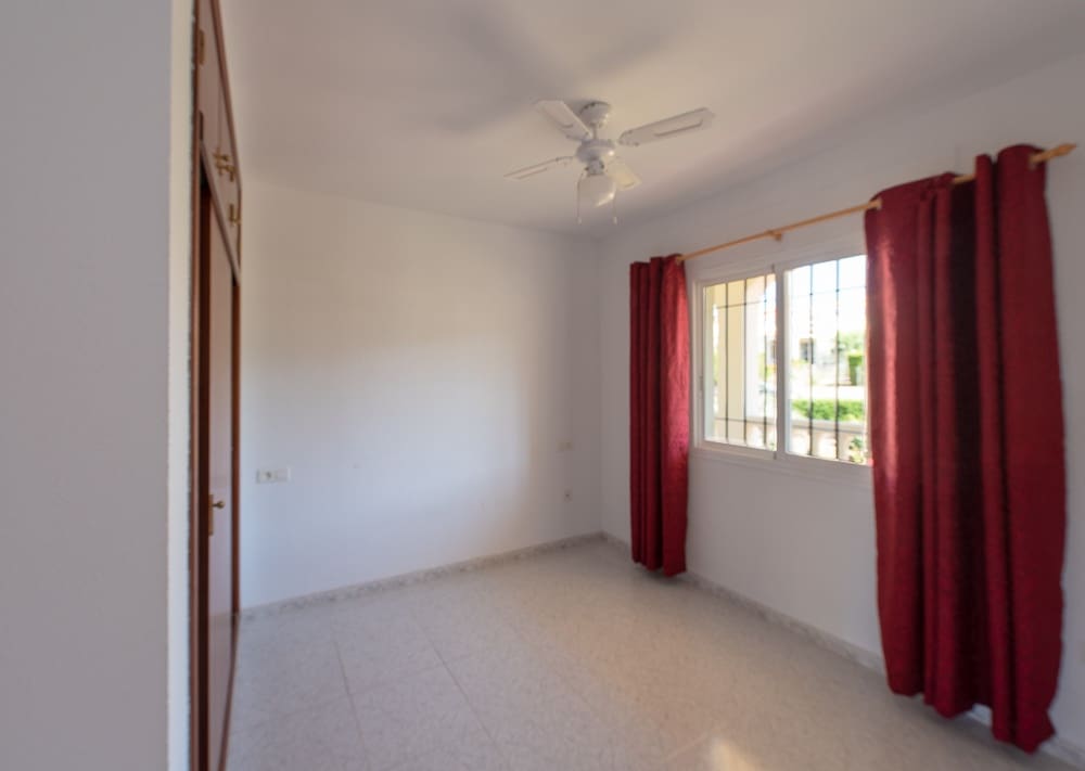 Apartamento de 1 habitación en Torrox Park en venta con piscina - 179.000 € (Ref: 9947447)