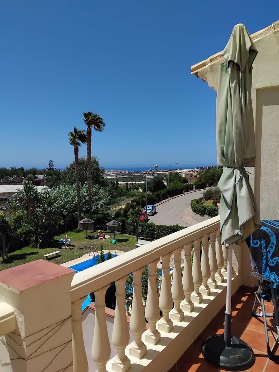 1 sovrum Lägenhet till salu i Torrox Park med pool - 179 000 € (Ref: 9947447)