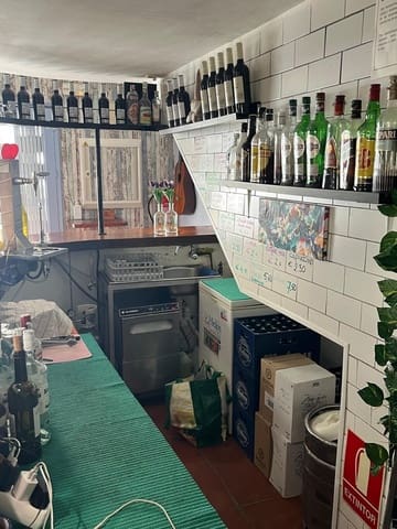 Restaurant/Bar til salg i Nerja - € 25.000 (Ref: 9957566)