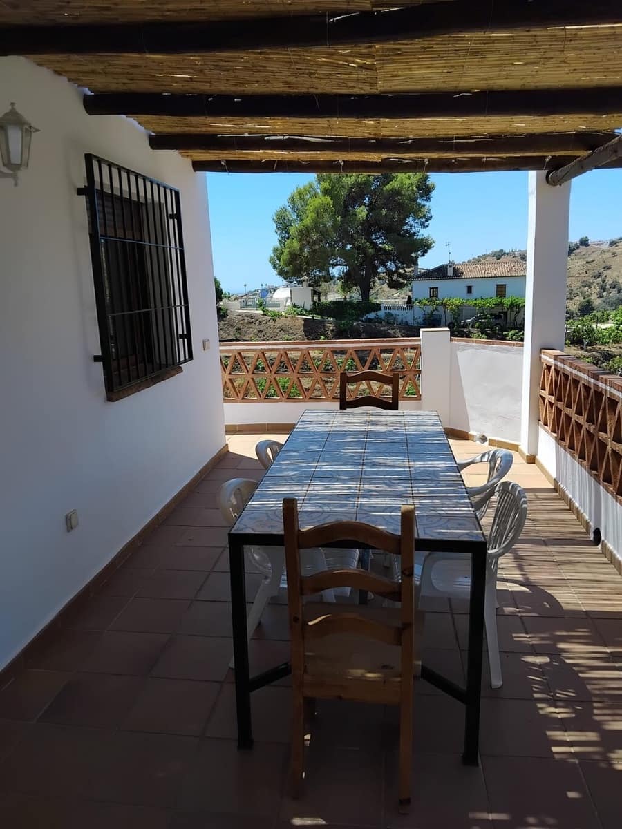 2 slaapkamer Finca/Landhuis te koop in Torrox met zwembad - € 295.000 (Ref: 9959381)