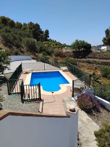2 slaapkamer Finca/Landhuis te koop in Torrox met zwembad - € 295.000 (Ref: 9959381)