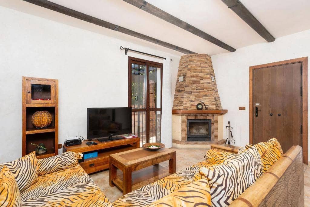 3 soverom Finca/Herregård til leie i Frigiliana med svømmebasseng - € 1 800 (Ref: 9966305)