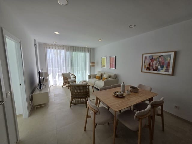 3 Zimmer Haus zu vermieten in Nerja mit Pool Garage - 2.000 € (Ref: 9972985)