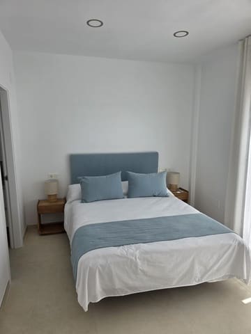 3 Zimmer Haus zu vermieten in Nerja mit Pool Garage - 2.000 € (Ref: 9972985)
