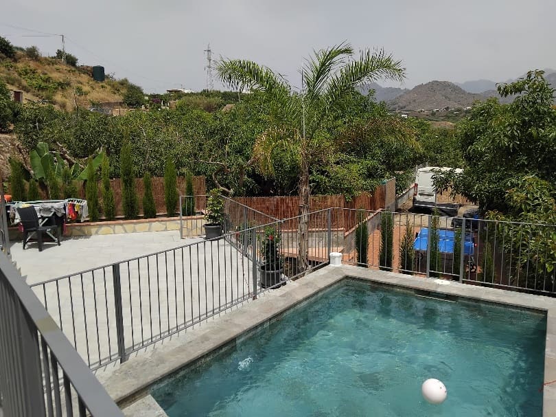 2 soverom Finca/Herregård til leie i Nerja med svømmebasseng - € 1 800 (Ref: 9974986)
