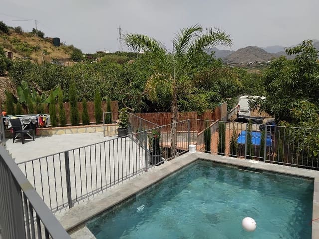 2 soverom Finca/Herregård til leie i Nerja med svømmebasseng - € 1 800 (Ref: 9974986)