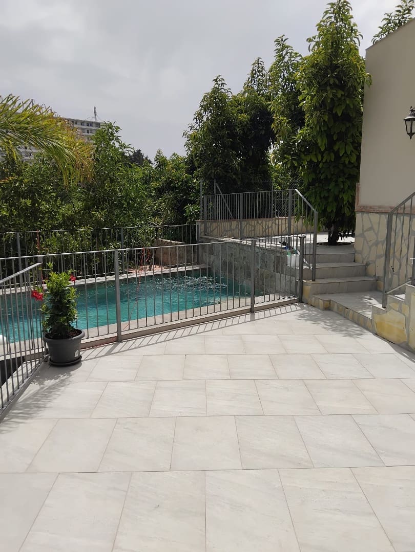 2 soverom Finca/Herregård til leie i Nerja med svømmebasseng - € 1 800 (Ref: 9974986)