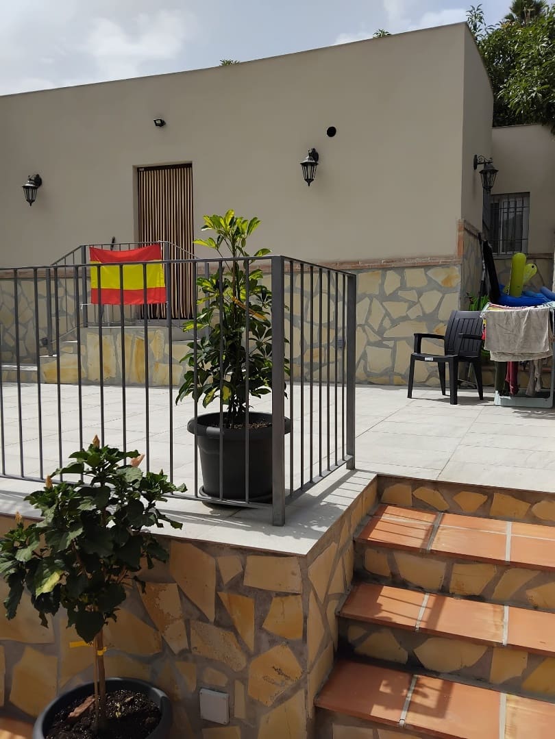 2 soverom Finca/Herregård til leie i Nerja med svømmebasseng - € 1 800 (Ref: 9974986)