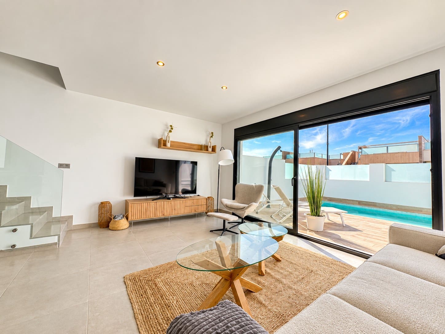 Chalet de 3 habitaciones en San Pedro del Pinatar en venta con piscina - 425.000 € (Ref: 10163395)