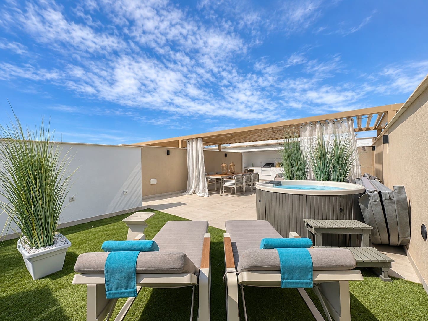3 bedroom Apartment for sale in San Pedro del Pinatar with pool - € 425,000 (Ref: 10166879)
