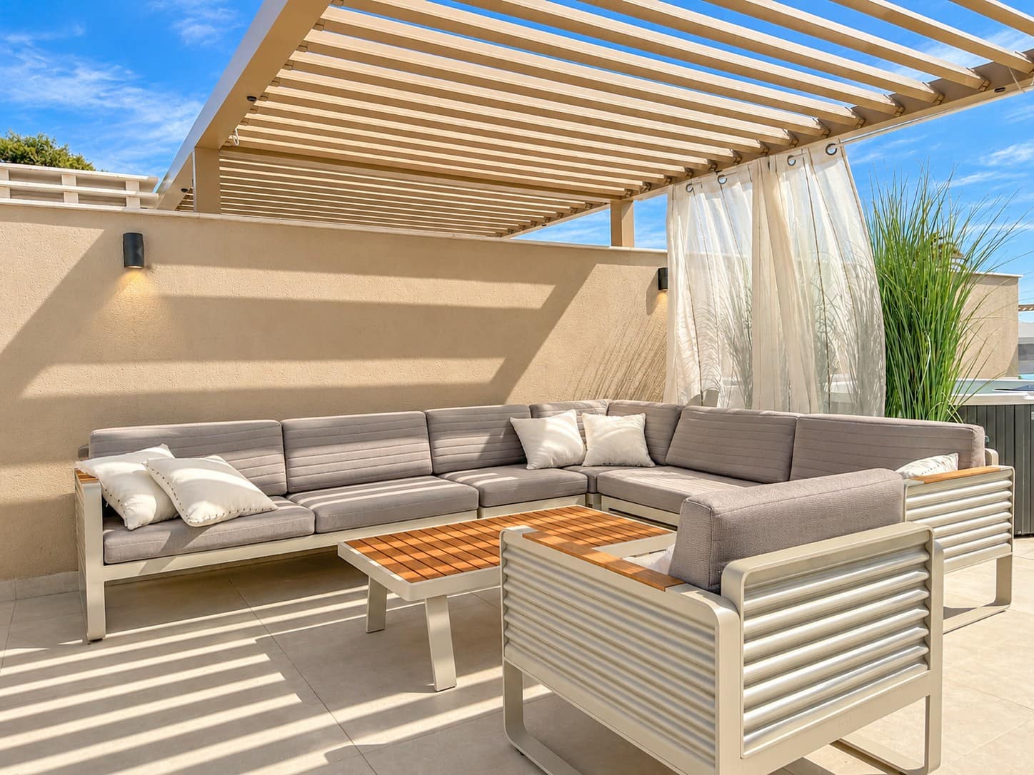 3 bedroom Apartment for sale in San Pedro del Pinatar with pool - € 425,000 (Ref: 10166879)