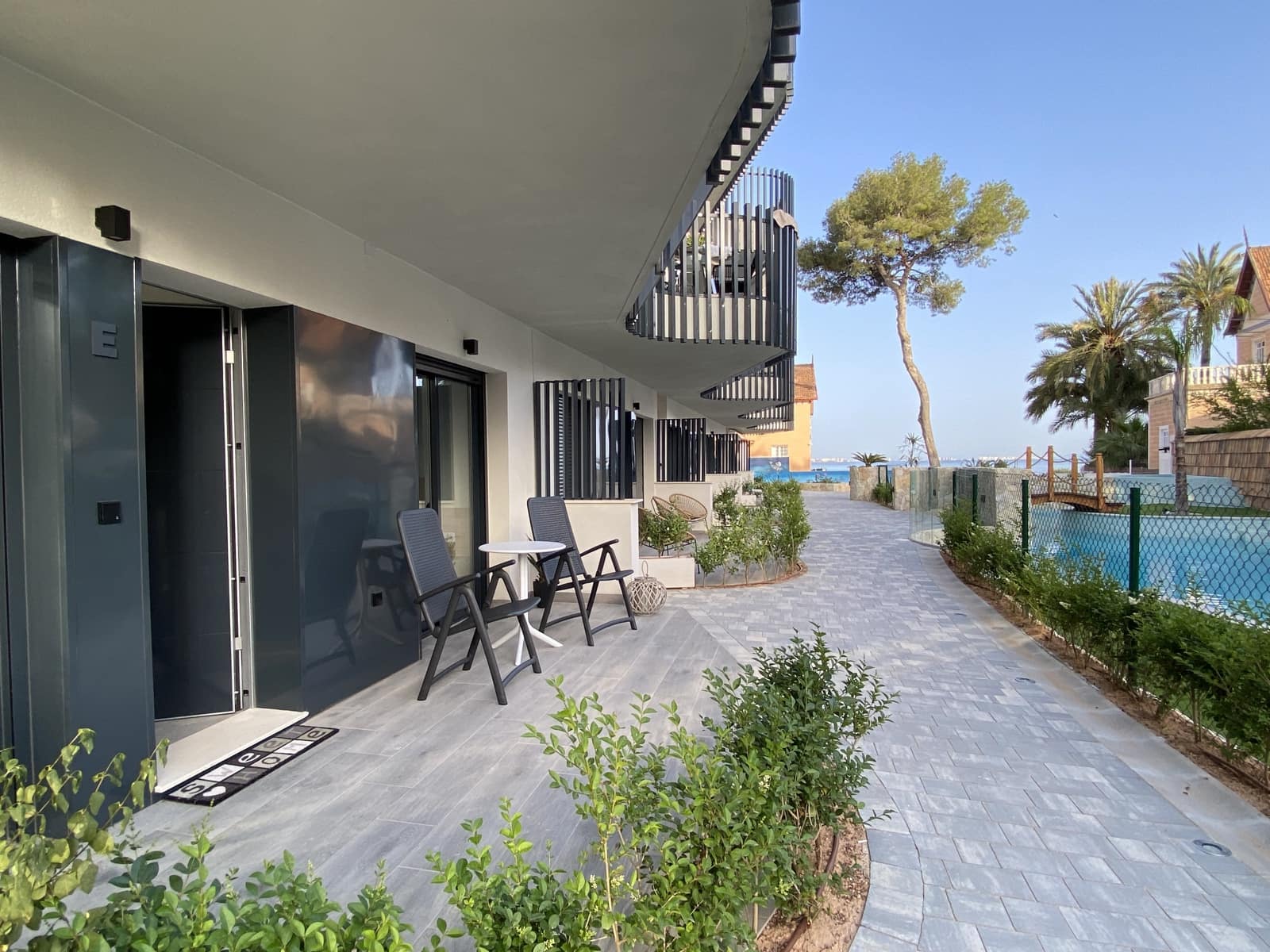 2 bedroom Beach Apartment for holiday rental in Santiago de la Ribera with pool garage - € 700 (Ref: 6992830)