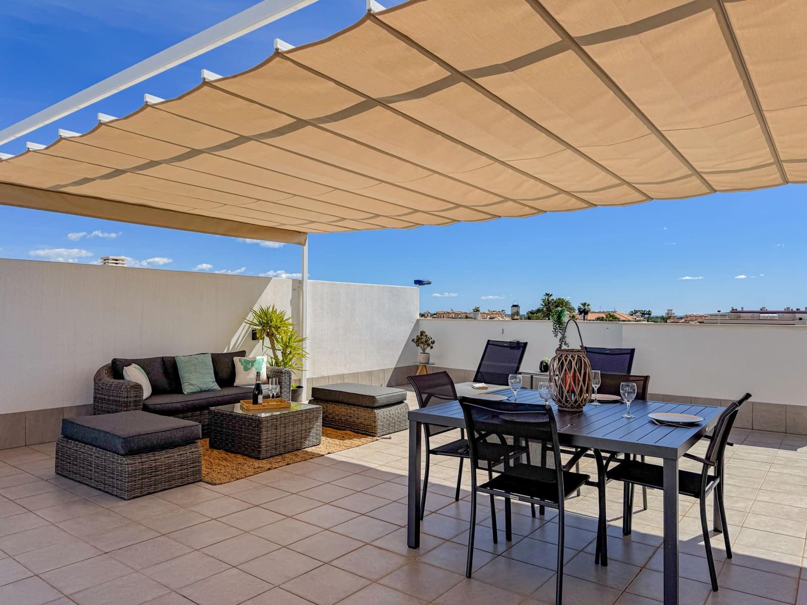 2 bedroom Apartment for rent in San Pedro del Pinatar with pool - € 900 (Ref: 7444386)