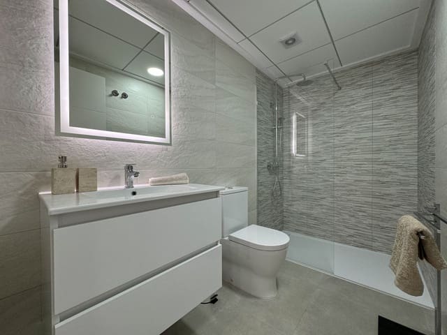 2 quarto Apartamento de Praia para arrendar em San Pedro del Pinatar - 900 € (Ref: 8704178)