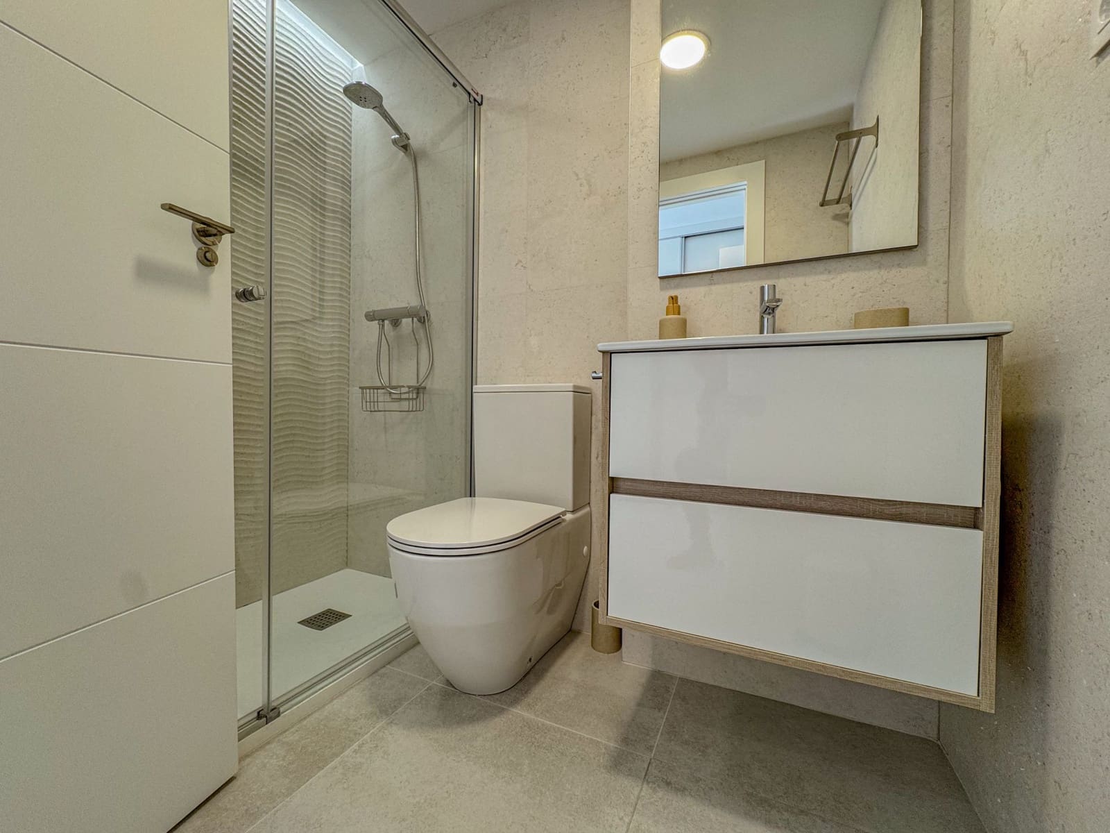 2 sypialnia Apartament przy plaży do wynajęcia w Pilar de la Horadada z basenem garażem - 1 200 € (Ref: 9278601)