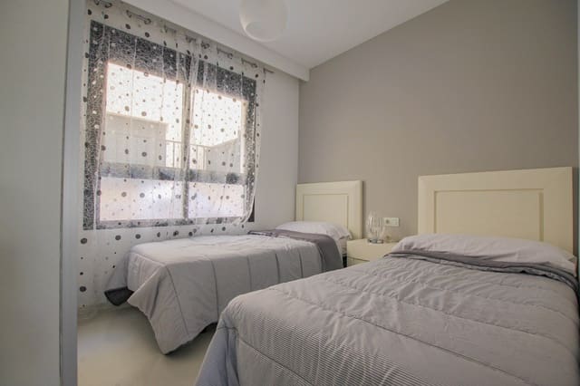 2 sypialnia Apartament na sprzedaż w Mil Palmeras, Pilar de la Horadada z basenem - 252 000 € (Ref: 9669702)