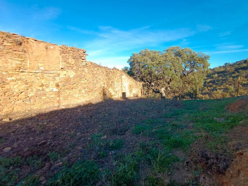 Finca/Herregård til salgs i Casabermeja - € 220 000 (Ref: 8002974)