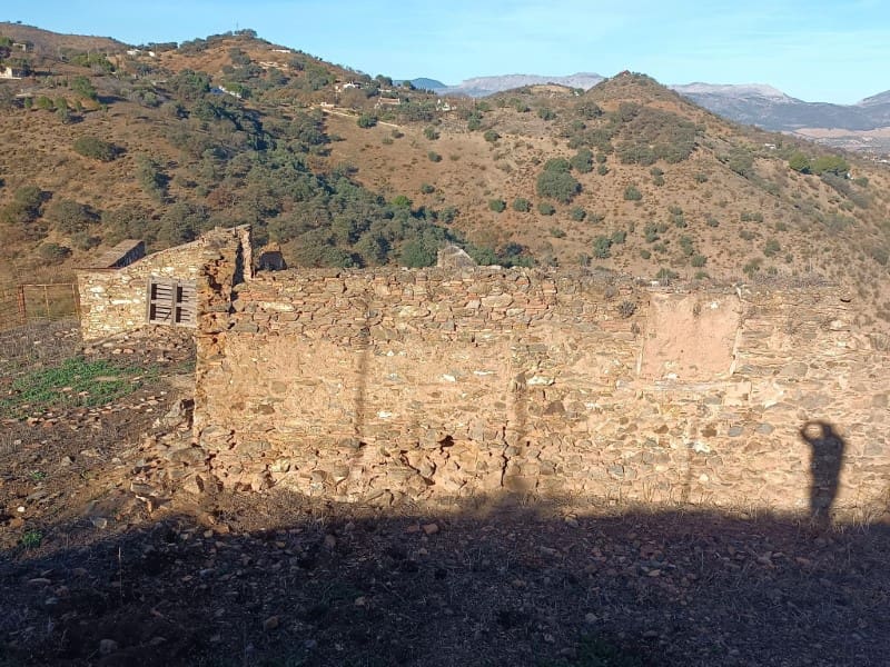 Finca/Herregård til salgs i Casabermeja - € 220 000 (Ref: 8002974)