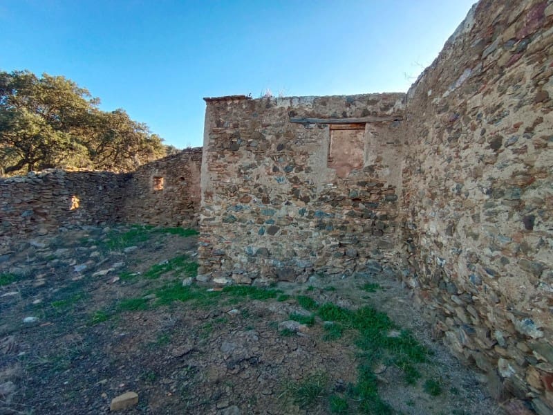 Finca/Herregård til salgs i Casabermeja - € 220 000 (Ref: 8002974)