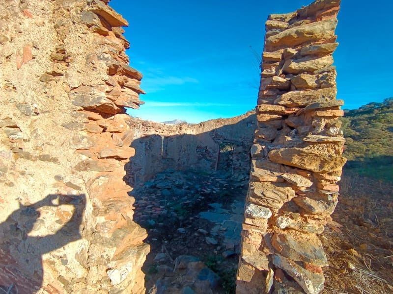 Finca/Herregård til salgs i Casabermeja - € 220 000 (Ref: 8002974)