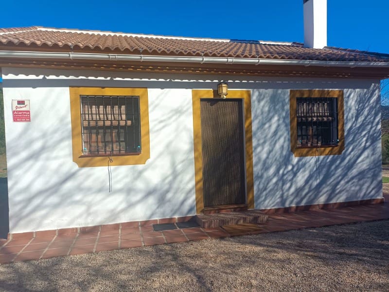 2 soveværelse Finca/Landehus til salg i Casabermeja med swimmingpool - € 240.000 (Ref: 8113759)