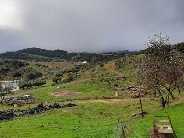 Building Plot for sale in Villanueva de la Concepcion - € 55,000 (Ref: 8537595)