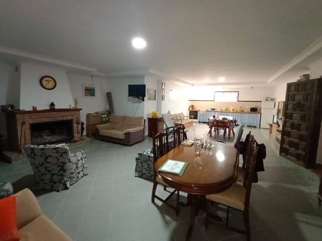 4 sypialnia Willa na sprzedaż w Casabermeja z garażem - 346 000 € (Ref: 8697208)
