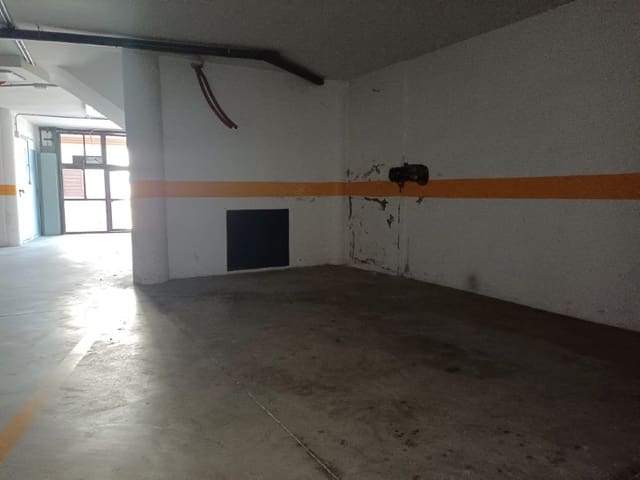 Garage til salg i Casabermeja - € 18.000 (Ref: 8697212)