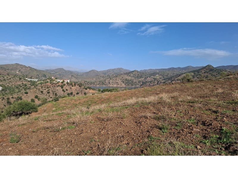 Grunde uden byggetilladelser til salg i Almogia - € 127.000 (Ref: 8697218)