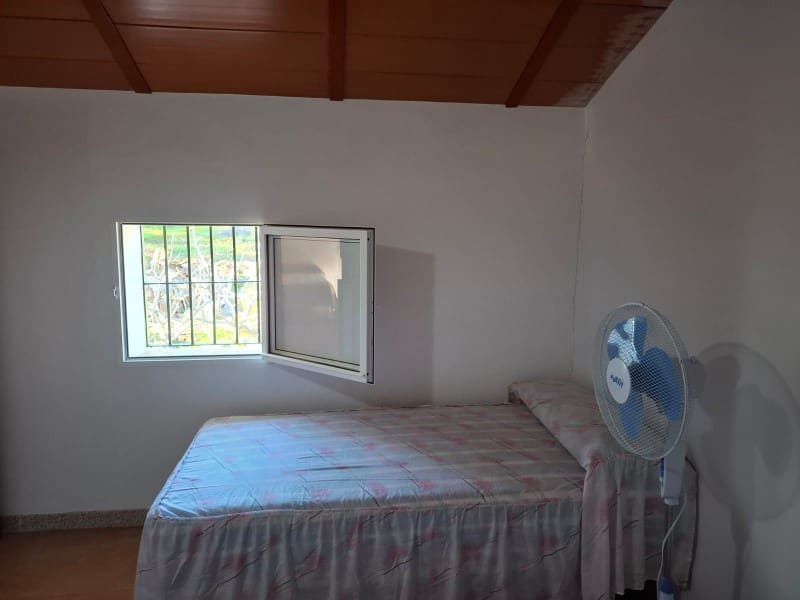 6 soveværelse Byhus til salg i Casabermeja - € 390.000 (Ref: 8727805)