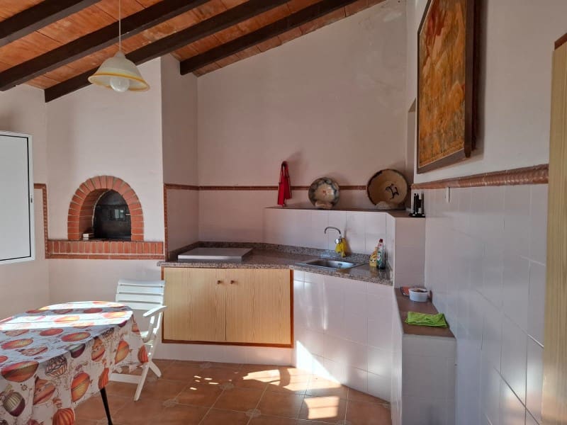 6 soveværelse Byhus til salg i Casabermeja - € 390.000 (Ref: 8727805)