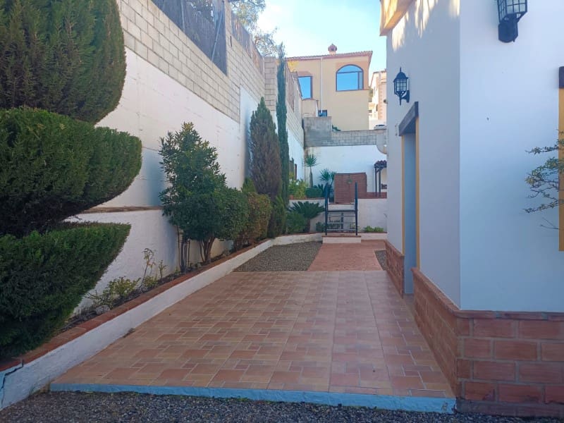 3 sypialnia Willa na sprzedaż w Casabermeja z garażem - 375 000 € (Ref: 8751251)